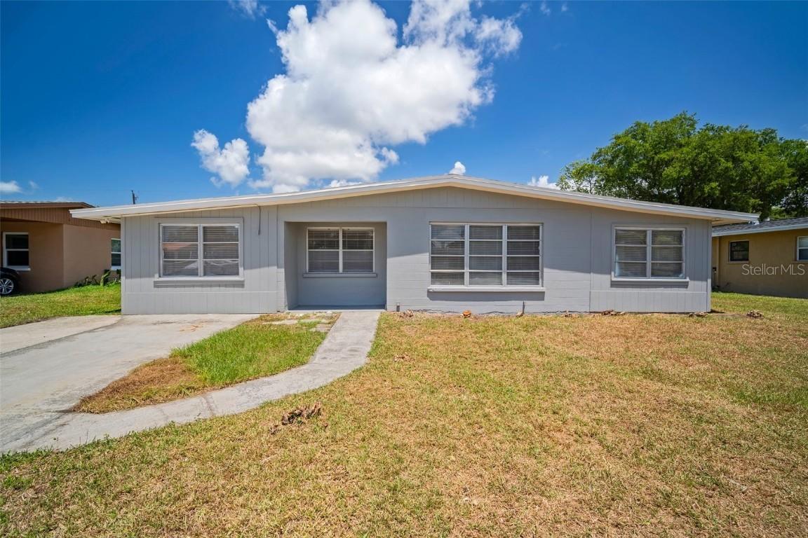 1704 4th Ave., Palmetto, FL 34221