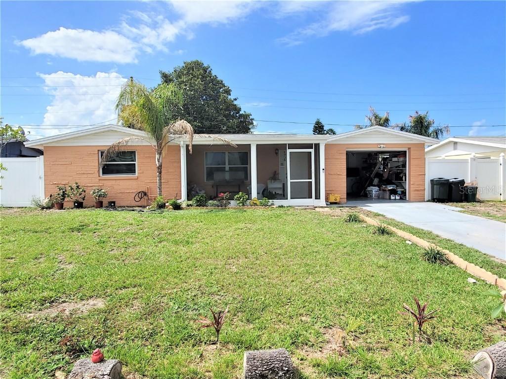 4938 Gaslight Ave., Holiday, FL 34690