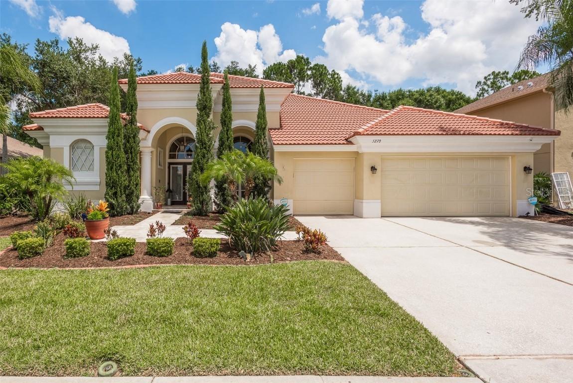 5270 Karlsburg Pl., Palm Harbor, FL 34685
