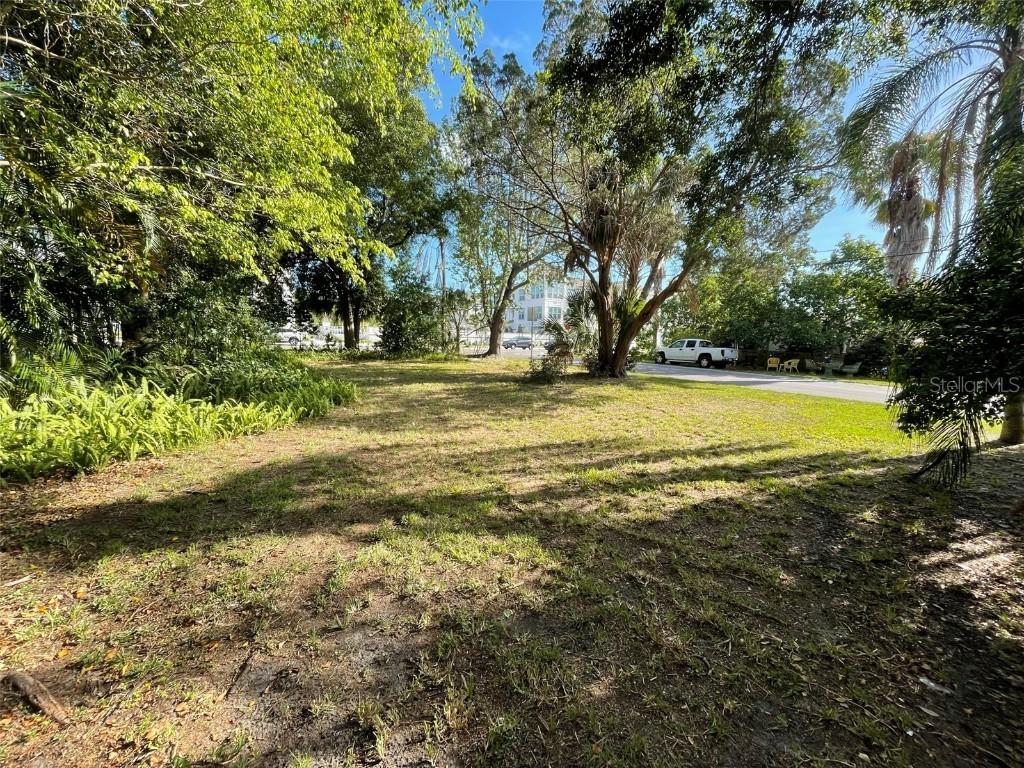 1020 Rosery Rd., Largo, FL 33770
