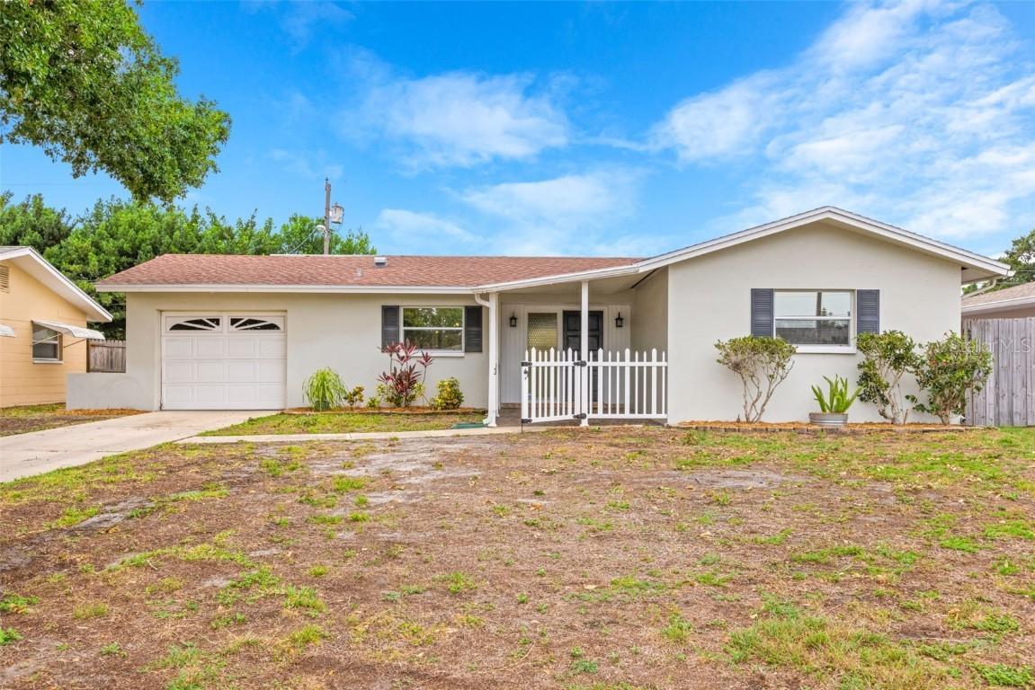 11047 91st Ave., Seminole, FL 33772