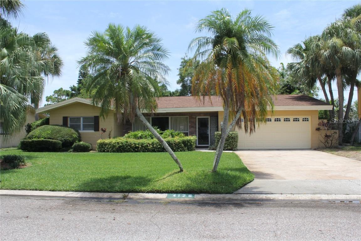 4126 49th Ave., St Petersburg, FL 33711