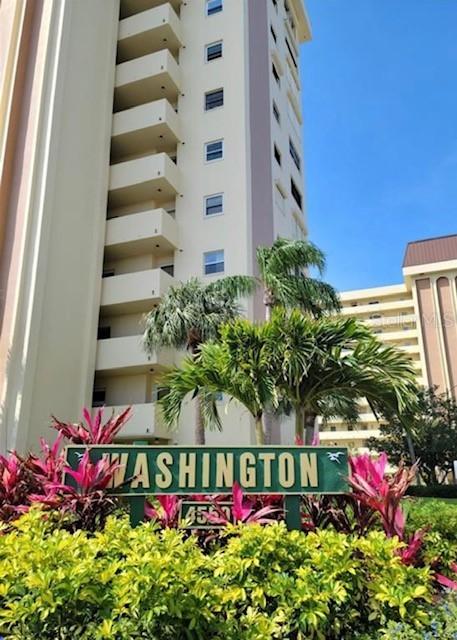 4550 Cove Cir. #1006, St Petersburg, FL 33708