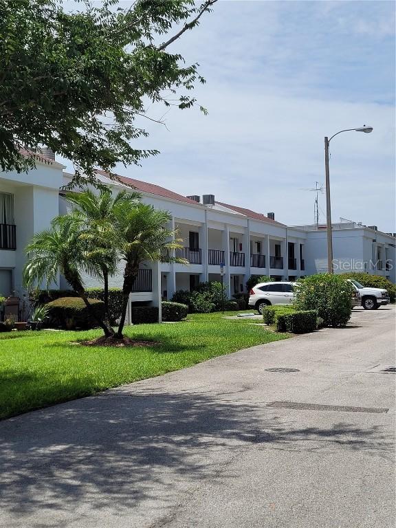 2060 Marilyn St. #208, Clearwater, FL 33765