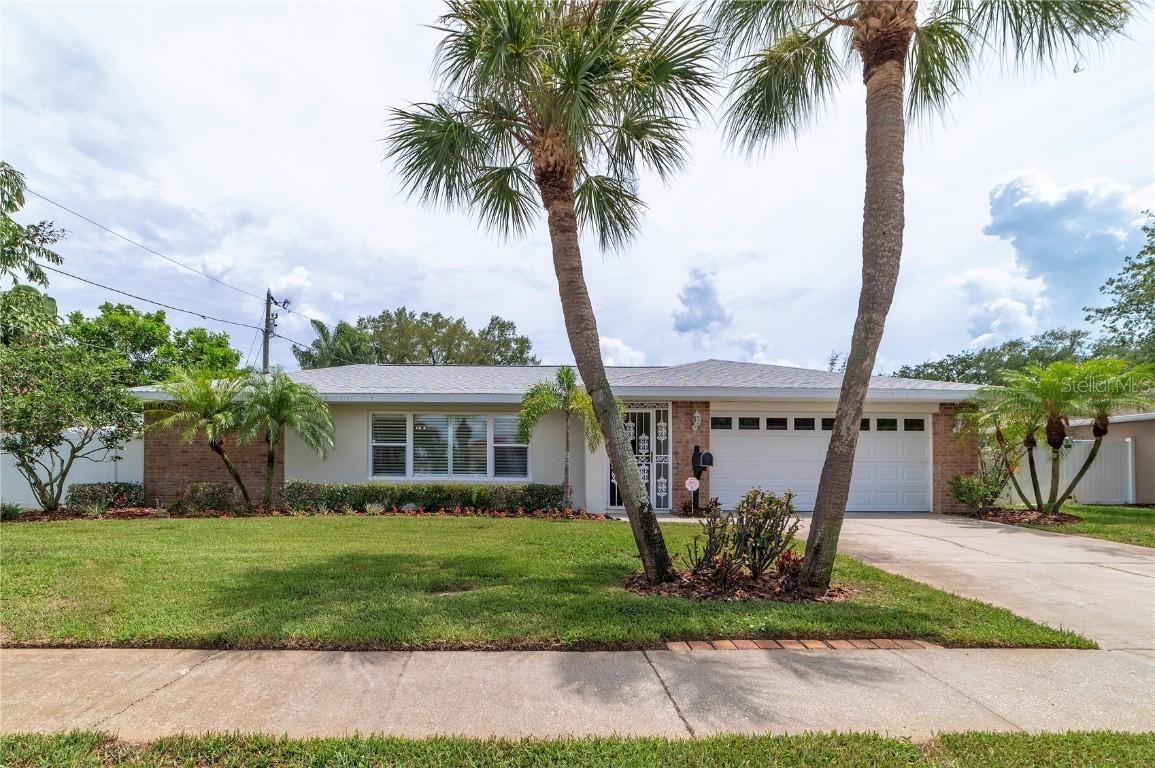 1508 Eden Isle Blvd., St Petersburg, FL 33704