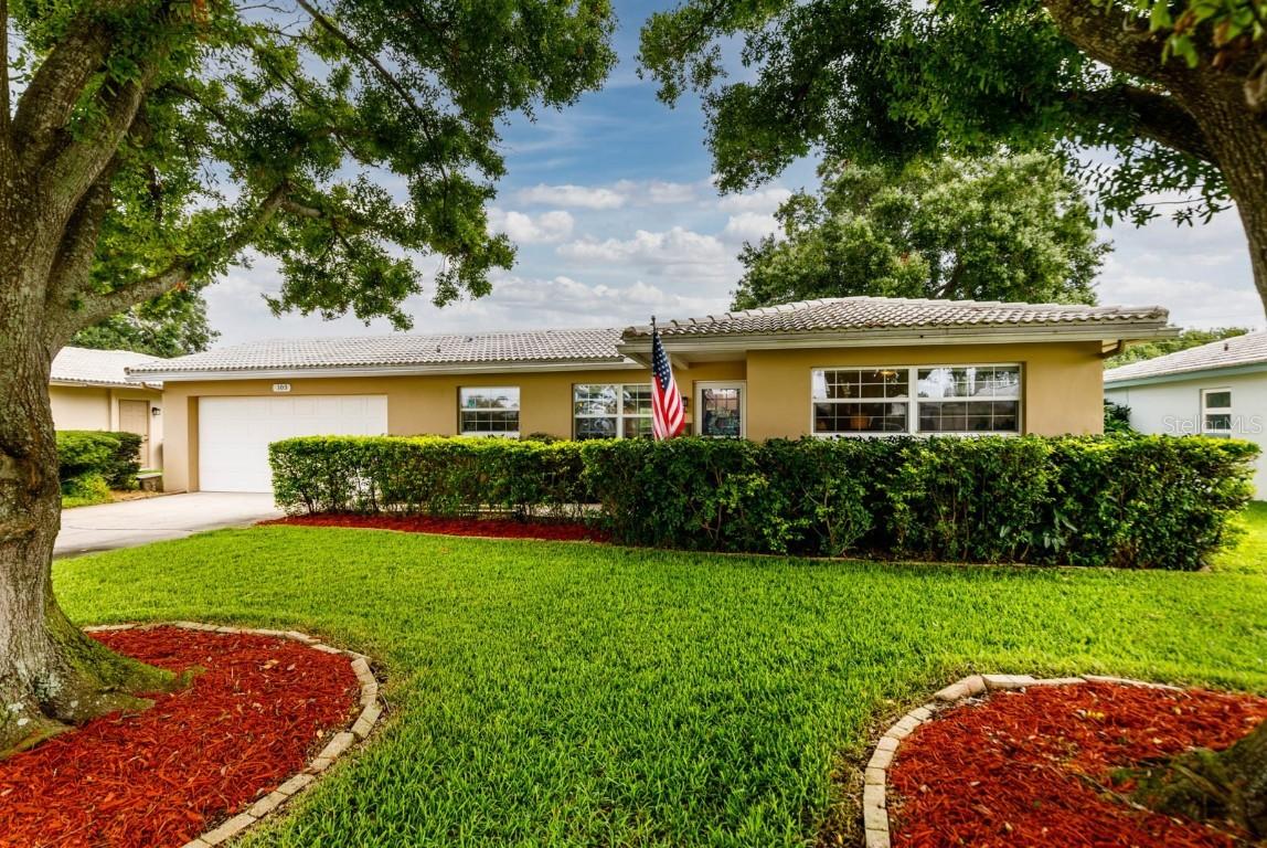 103 98th Ave., St Petersburg, FL 33702