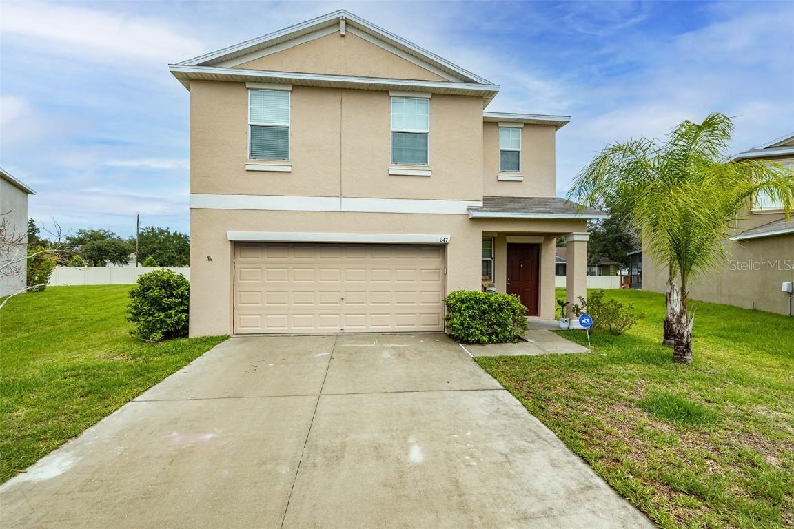 247 Cascade Bend Dr., Ruskin, FL 33570