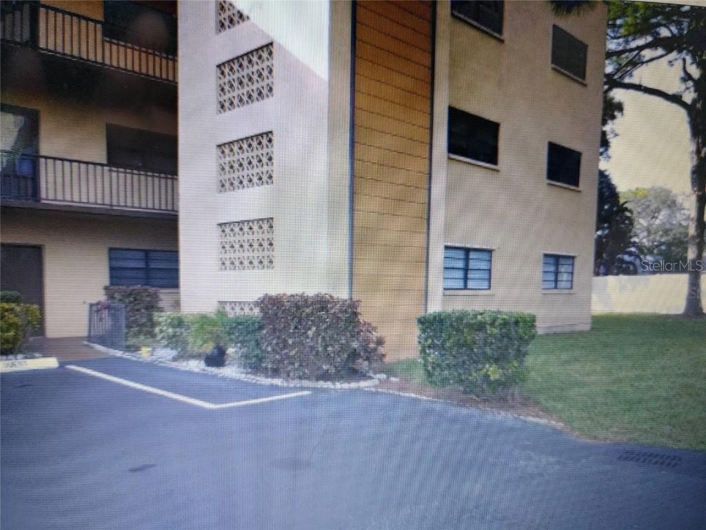 5980 Terrace Park Dr. #113, St Petersburg, FL 33709