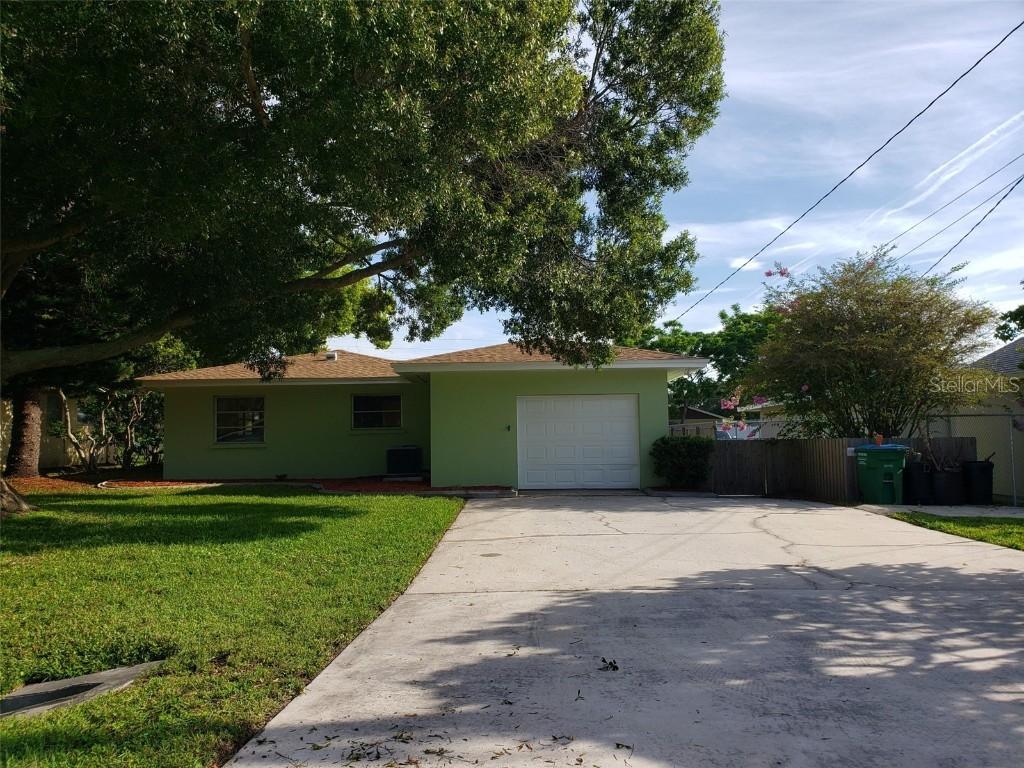 3144 Bay Ln., Clearwater, FL 33759