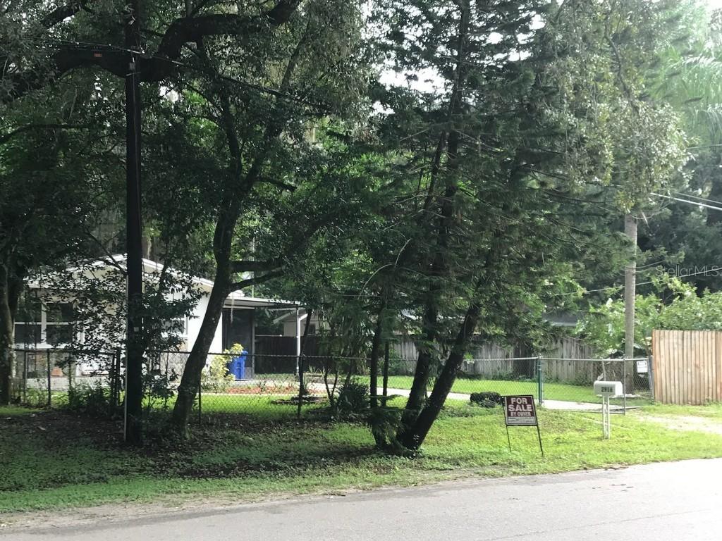 2916 Irene St., Lutz, FL 33559