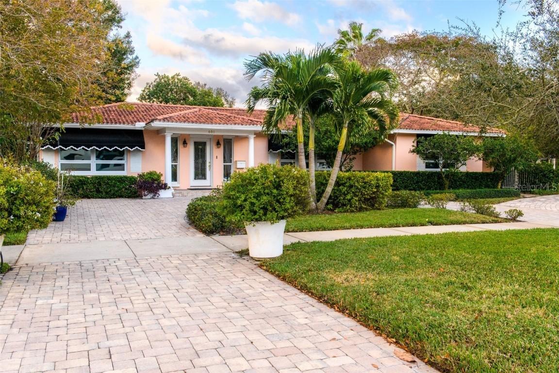 401 Appian Way, St Petersburg, FL 33704