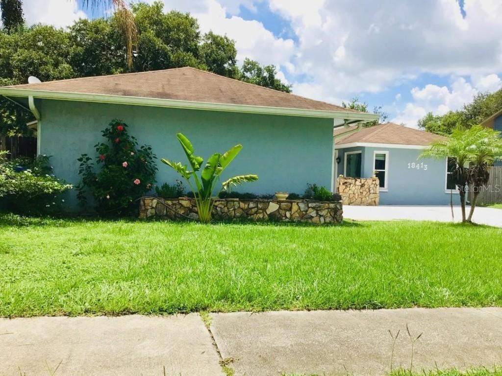 18413 Swan Lake Dr., Lutz, FL 33549