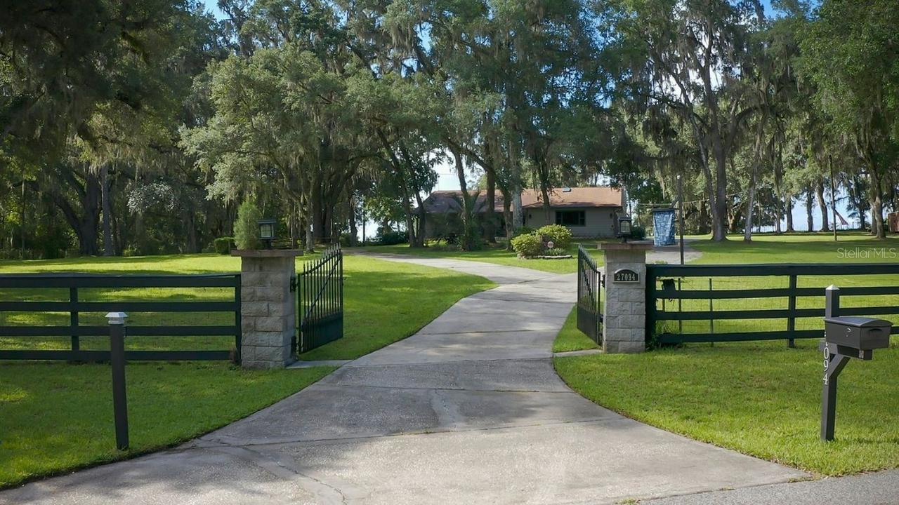 27094 Redfox Dr., Brooksville, FL 34602