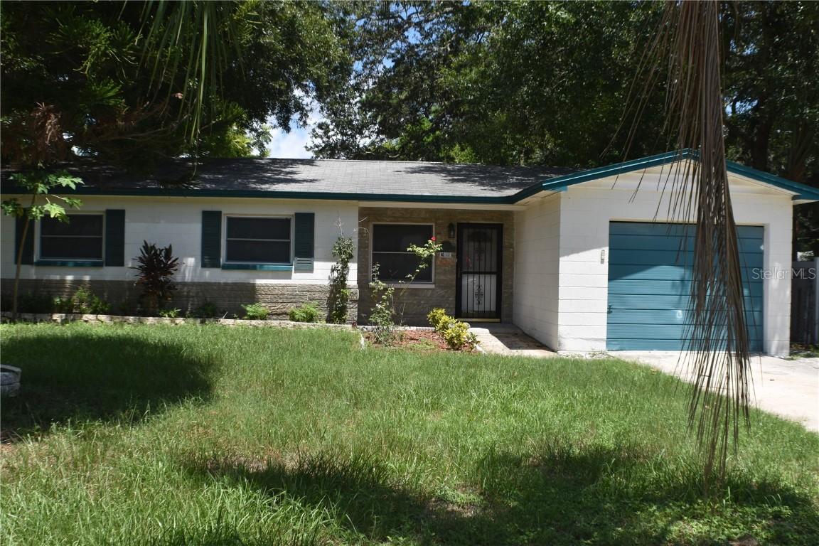 1120 Gray St., Gulfport, FL 33707