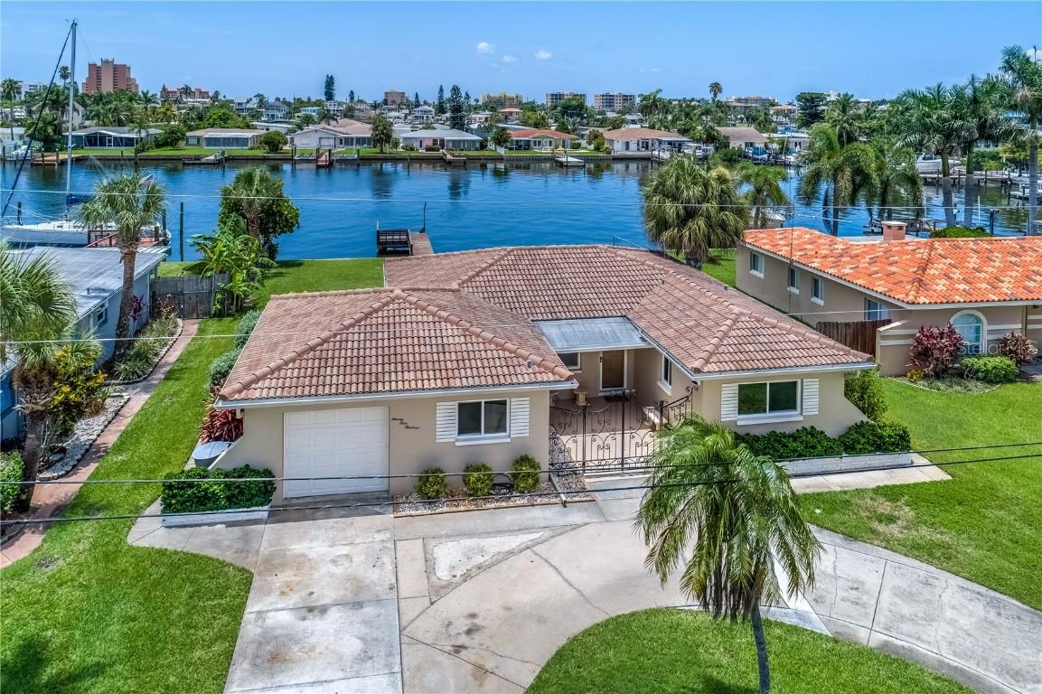 11400 5th St., Treasure Island, FL 33706