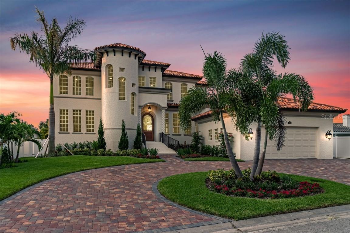 362 41st Ave., St Pete Beach, FL 33706