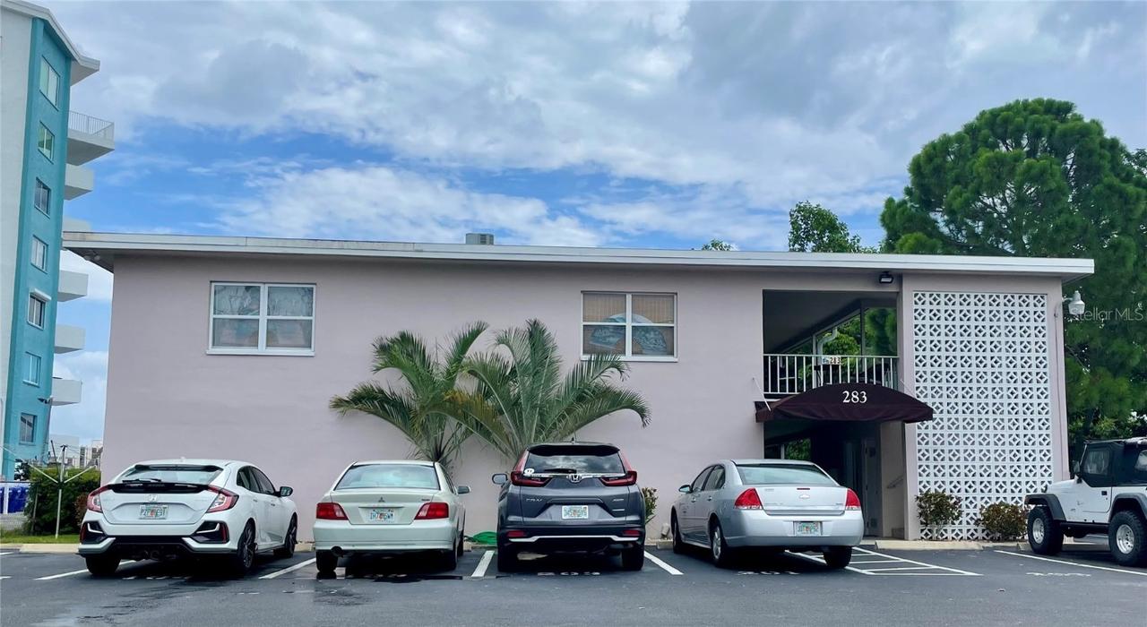 283 104th Ave. #204, Treasure Island, FL 33706