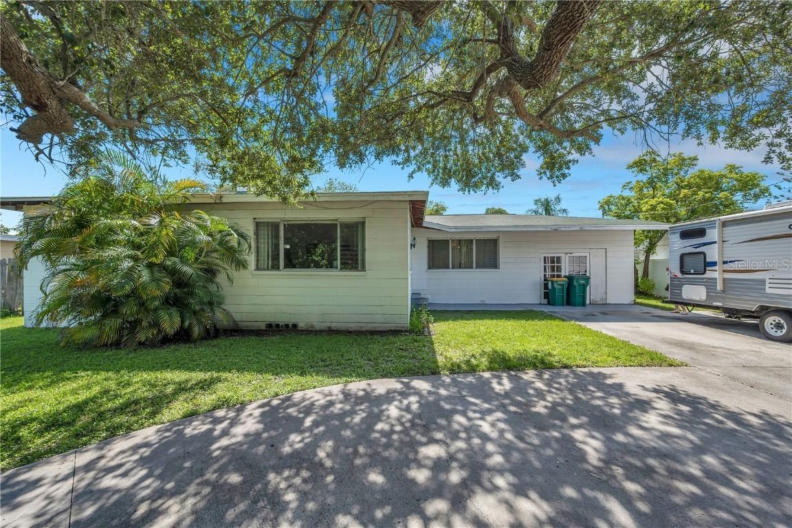5440 64th St., St Petersburg, FL 33709