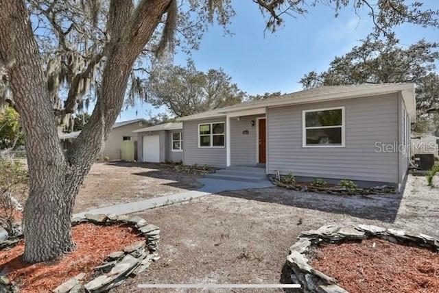 5054 10th Ave., Gulfport, FL 33707