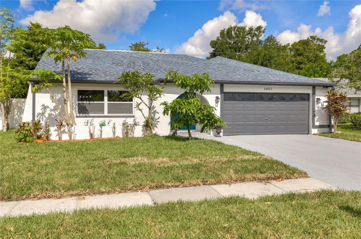 12022 73rd St., Largo, FL 33773