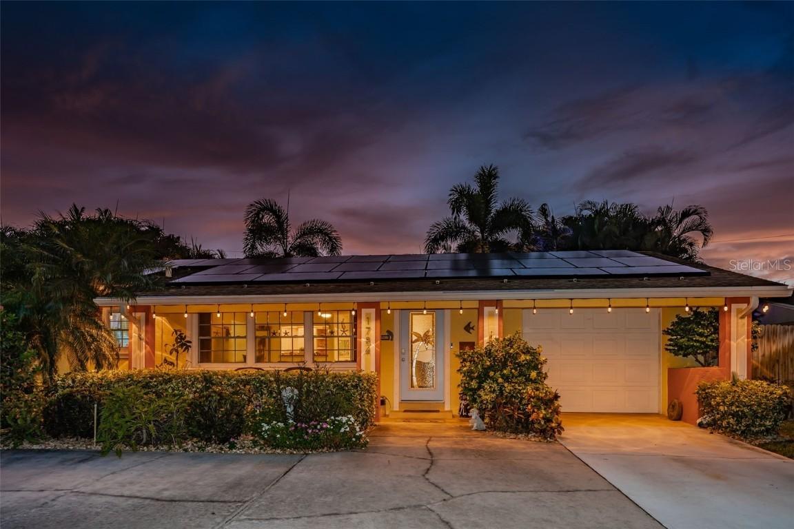 1784 65th St., St Petersburg, FL 33710