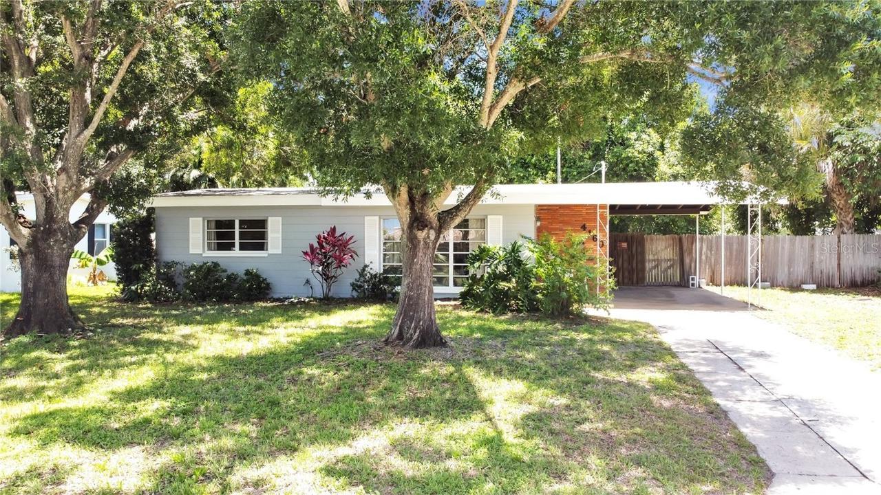 4160 Pompano Dr., St Petersburg, FL 33705