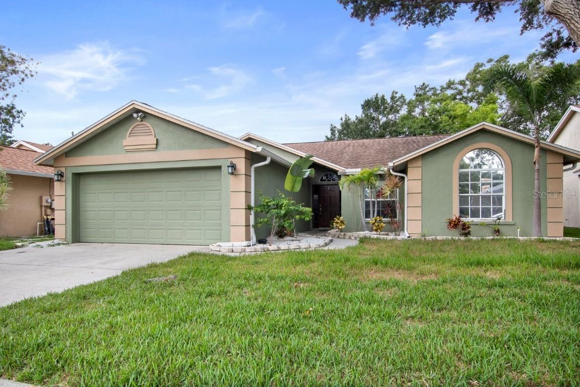 8394 Wrens Way, Largo, FL 33773