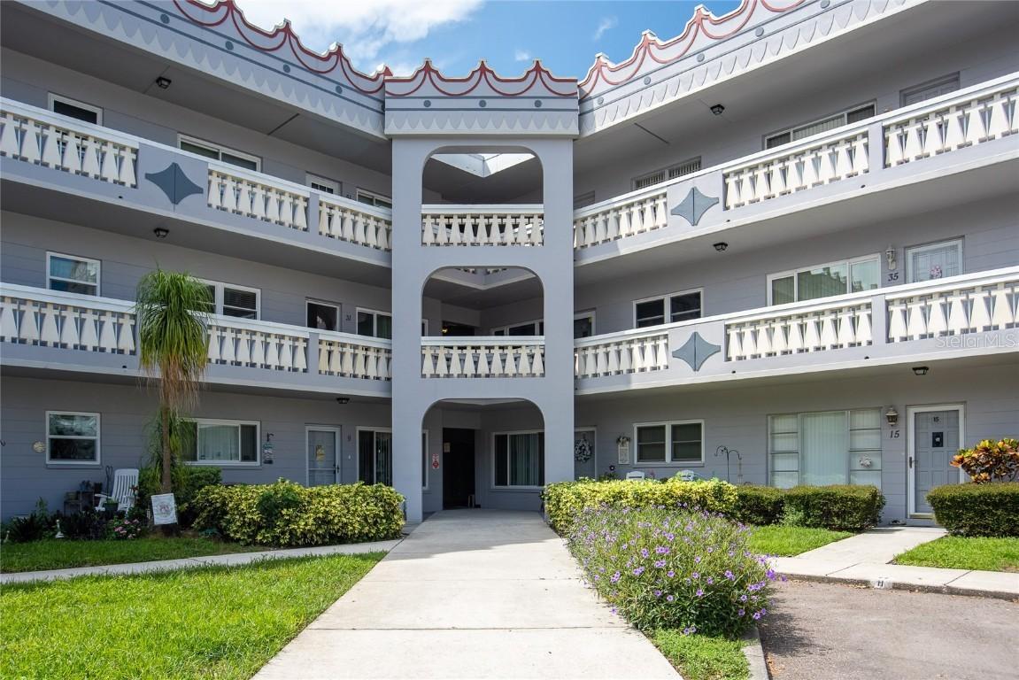 2295 Americus Blvd. #31, Clearwater, FL 33763