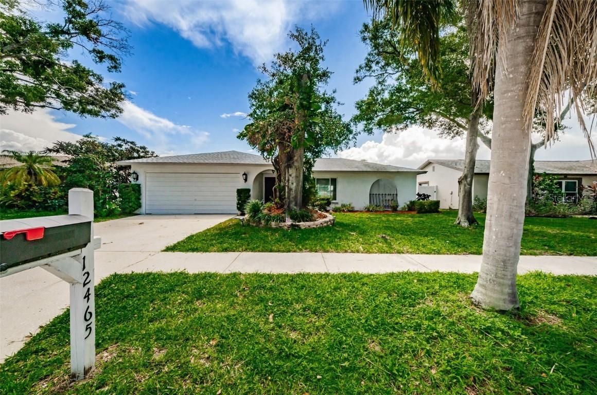 12465 84th Way, Largo, FL 33773