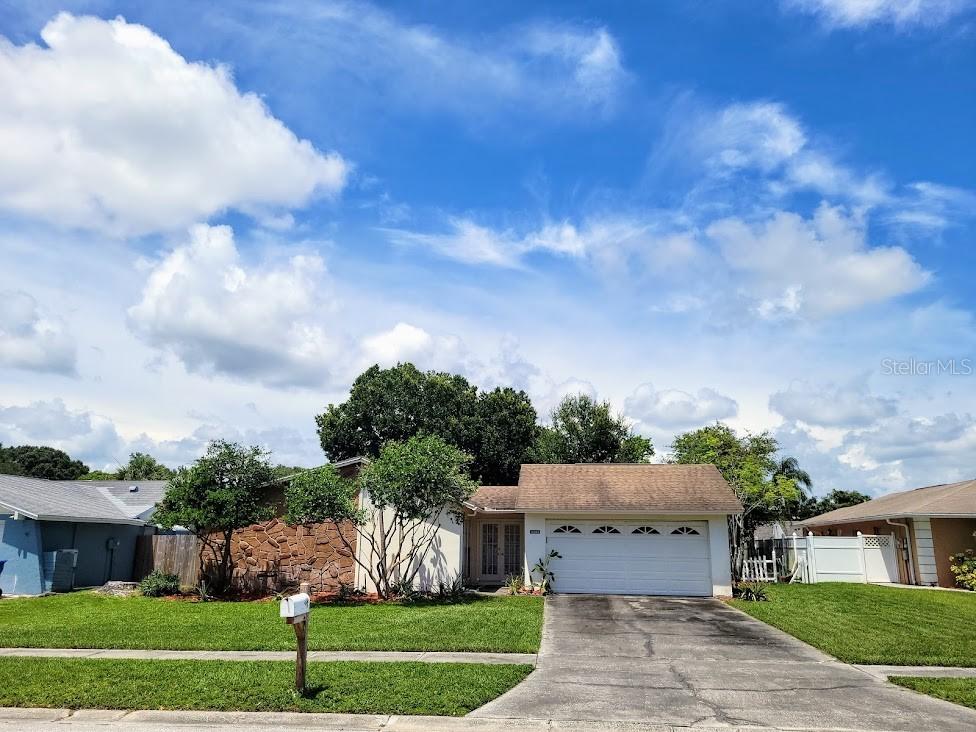8503 Woodbridge Blvd., Tampa, FL 33615