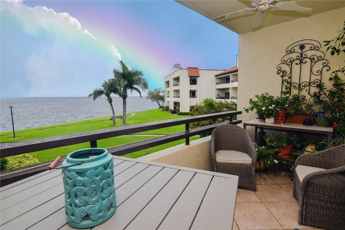121 1st St. #107, Tierra Verde, FL 33715
