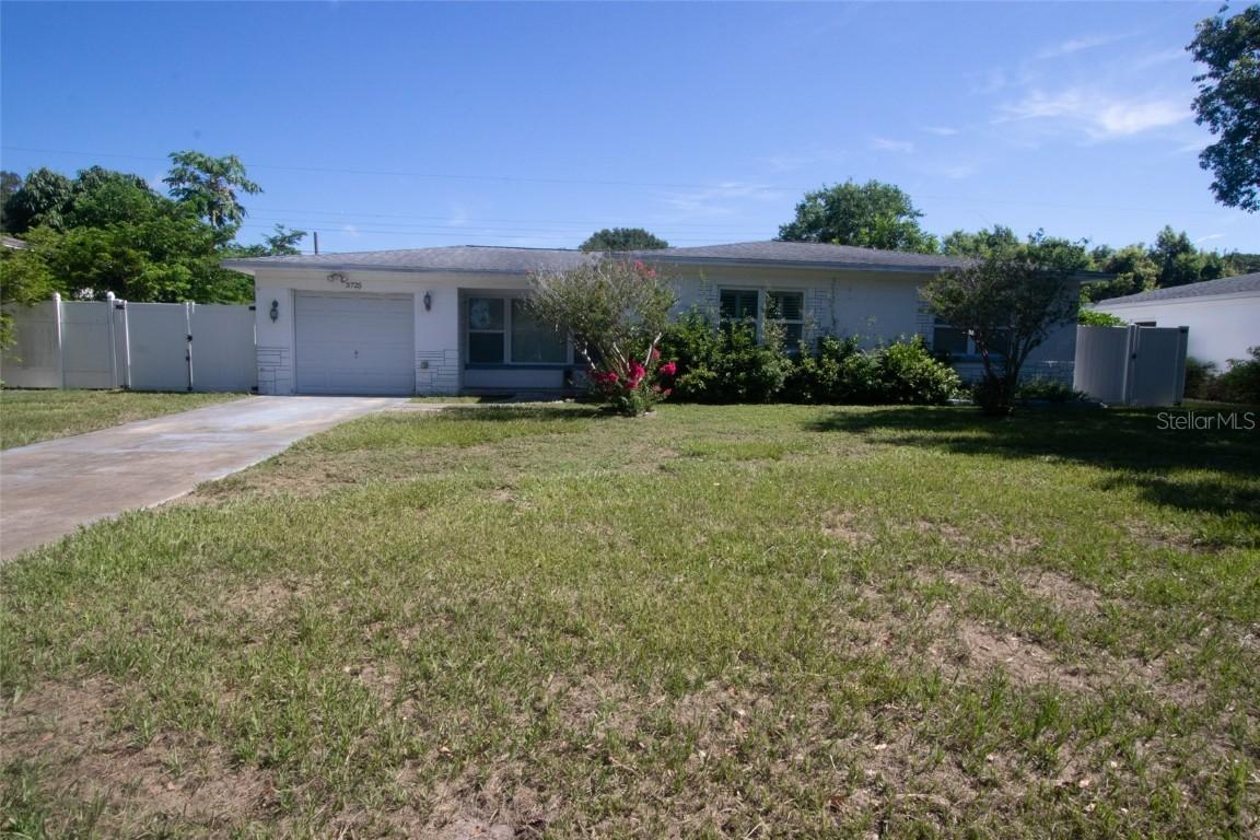 3725 23rd Ave., St Petersburg, FL 33713
