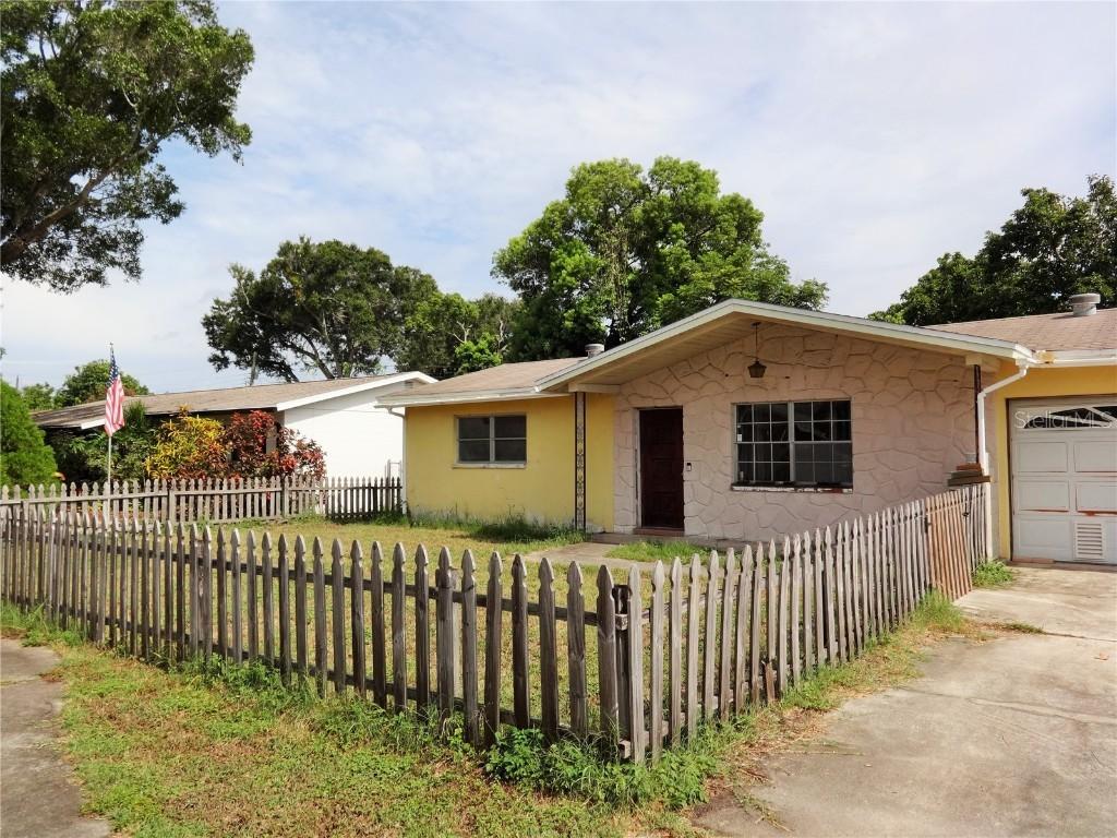 3803 43rd Ave., St Petersburg, FL 33714