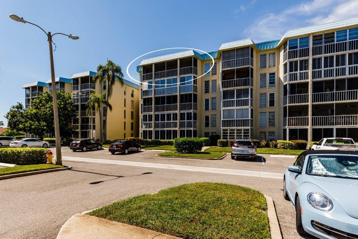 4902 38th Way #507, St Petersburg, FL 33711