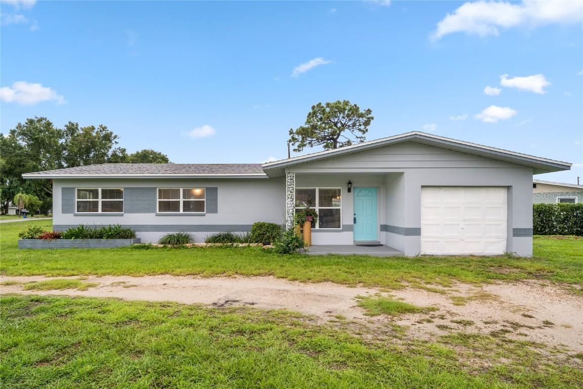 8400 Iris Ave., Largo, FL 33777