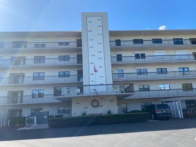 8199 Terrace Garden Dr. #315, St Petersburg, FL 33709