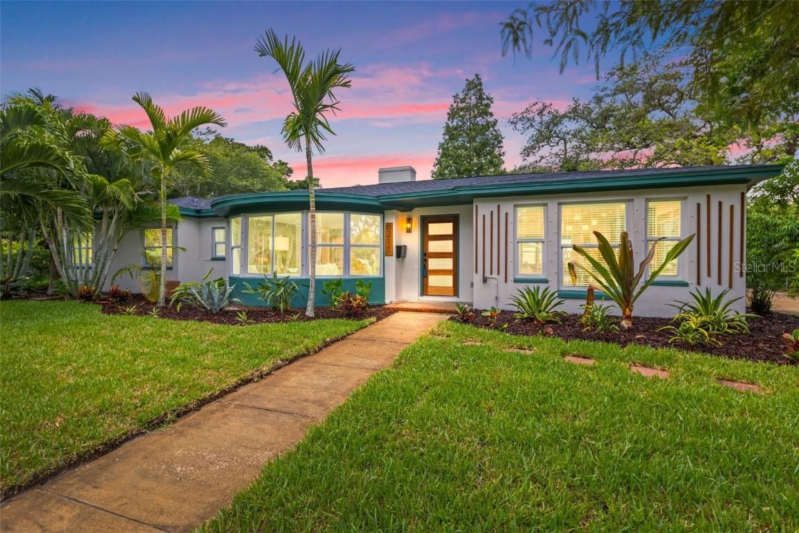 6211 3rd St., St Petersburg, FL 33705