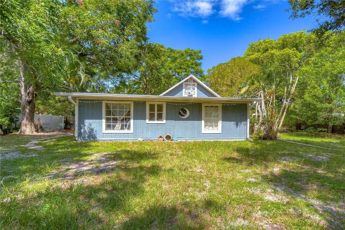 2213 52nd St., Gulfport, FL 33707