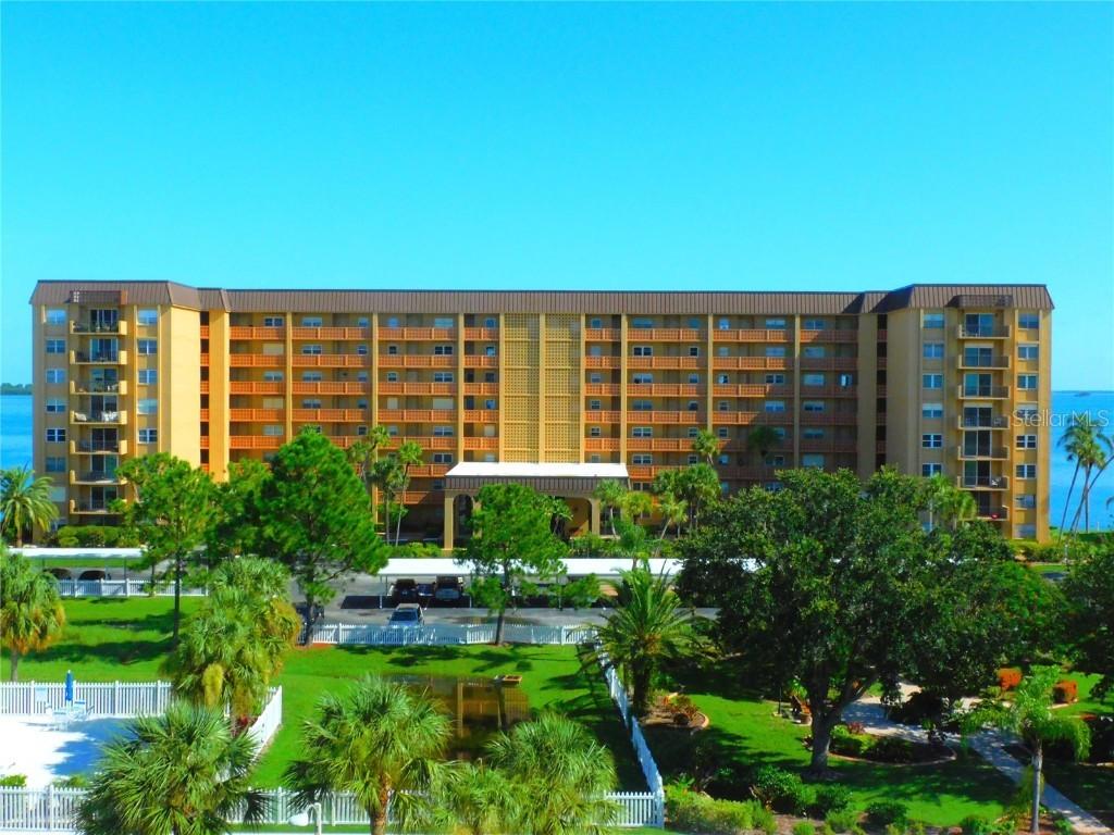 9 Haig Pl. #401, Dunedin, FL 34698