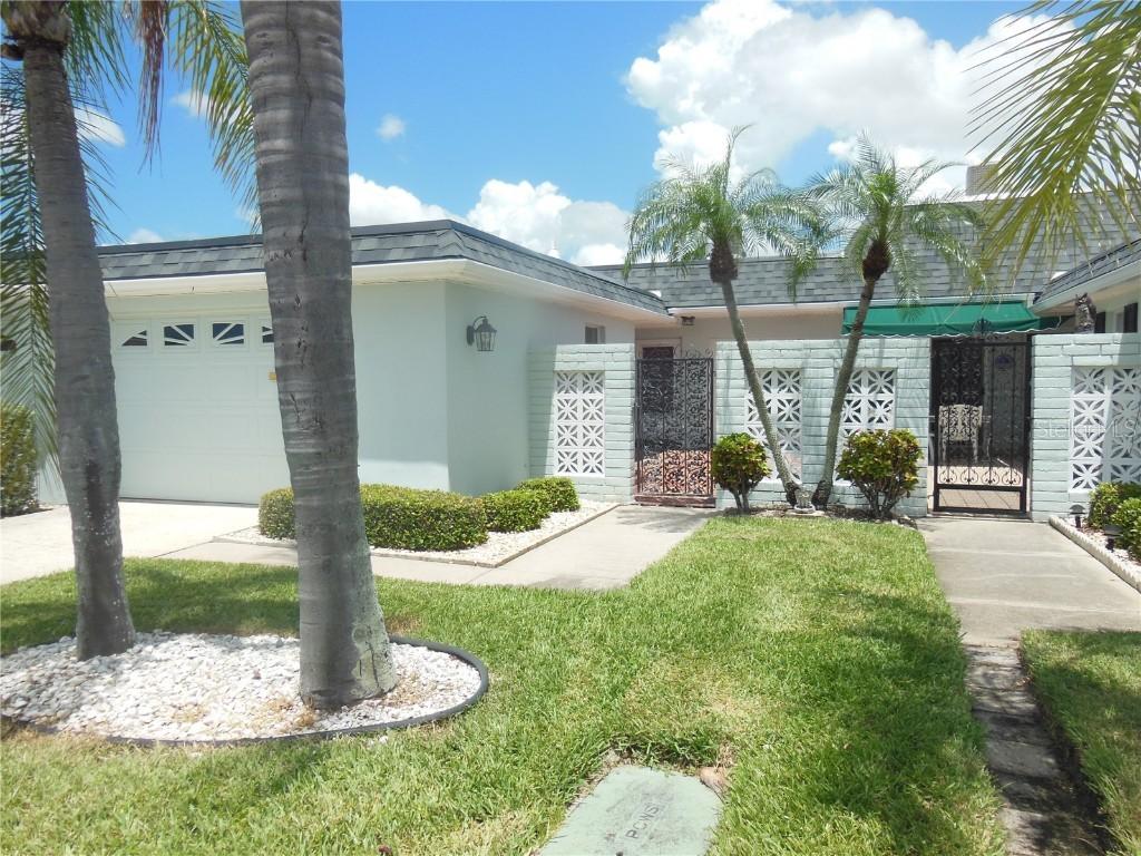 285 Boca Ciega Point Blvd., St Petersburg, FL 33708