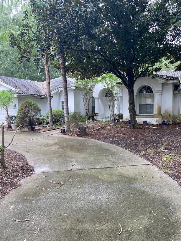 3689 Embassy Cir., Palm Harbor, FL 34685