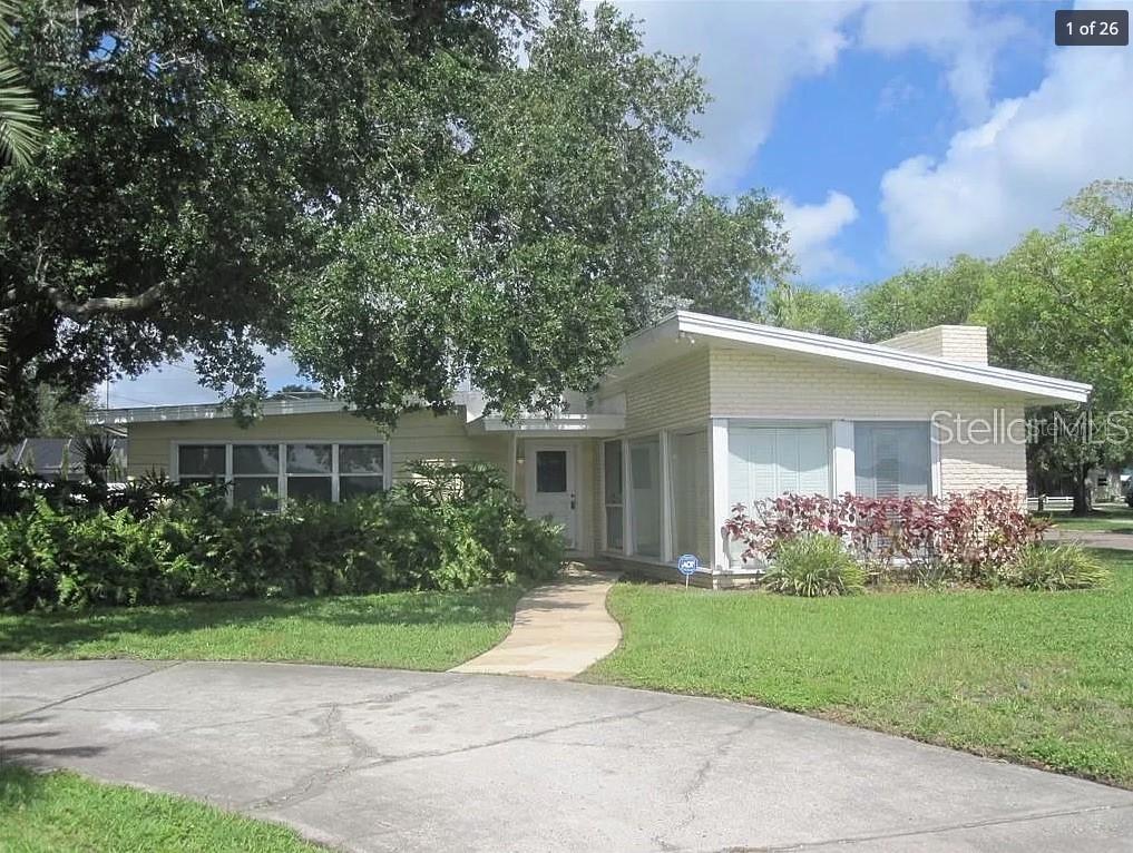 2926 Coffee Pot Blvd., St Petersburg, FL 33704