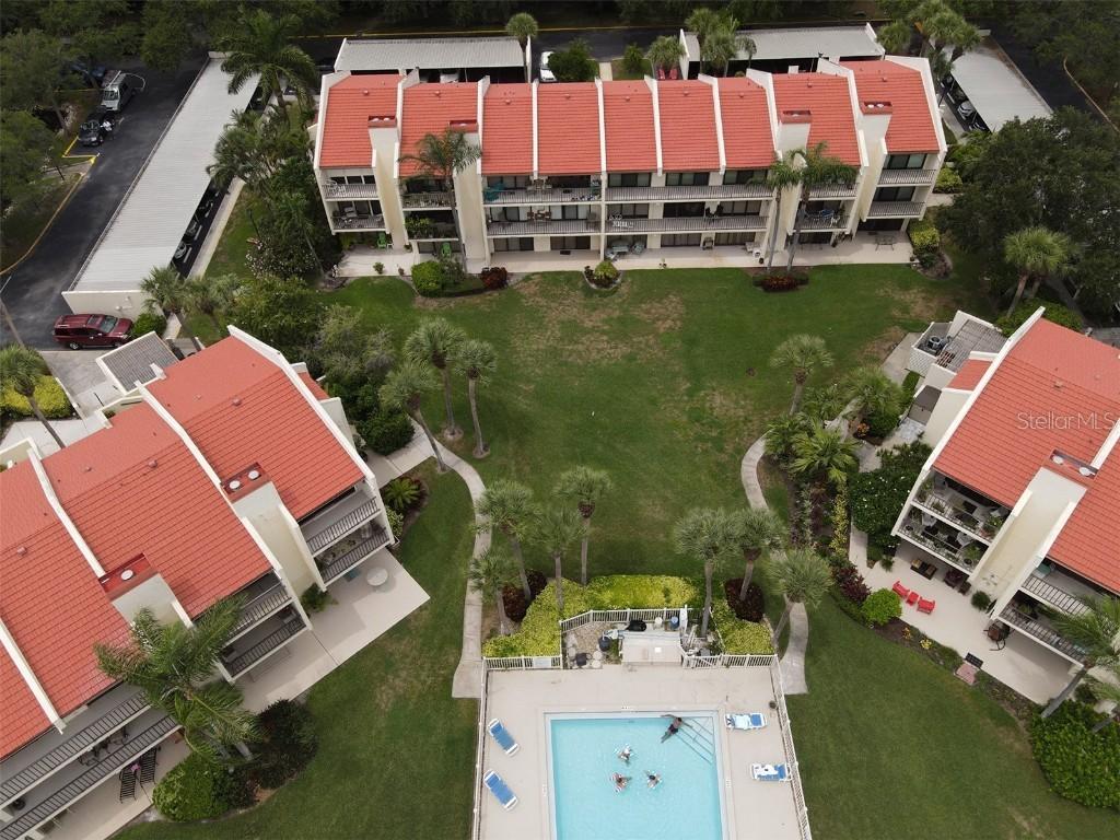 7510 Sunshine Skyway Ln. #T14, St Petersburg, FL 33711