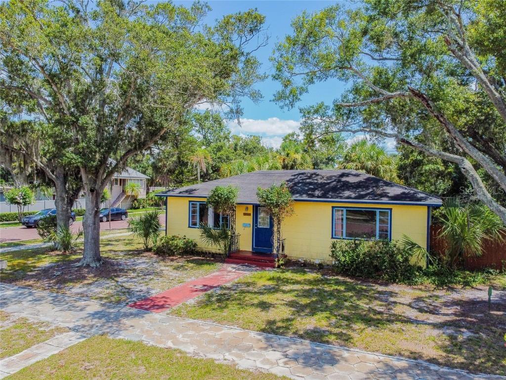 4500 Dartmouth Ave., St Petersburg, FL 33713