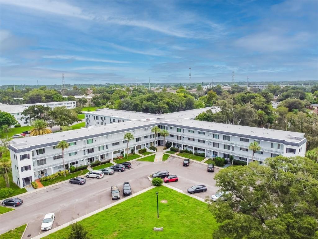 2001 World Parkway Blvd. #9, Clearwater, FL 33763
