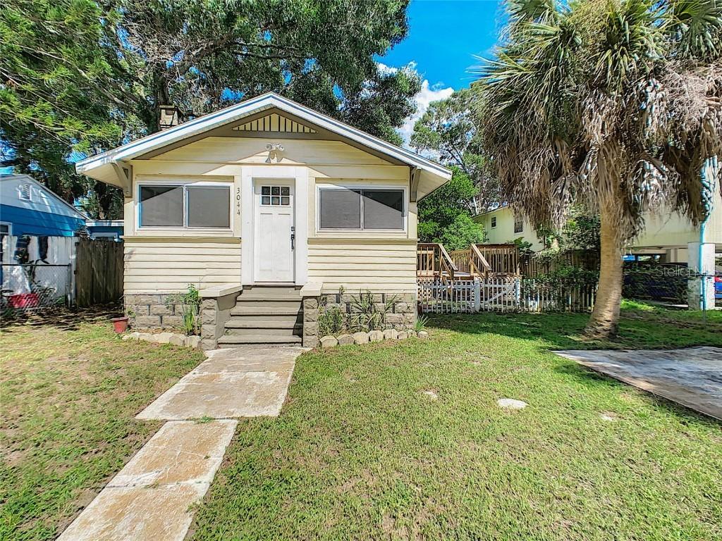 3044 50th St., Gulfport, FL 33707