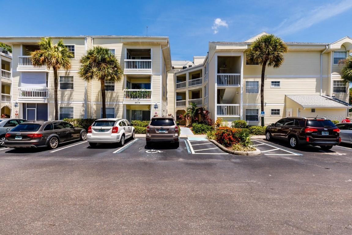 6908 Stonesthrow Cir. #10204, St Petersburg, FL 33710
