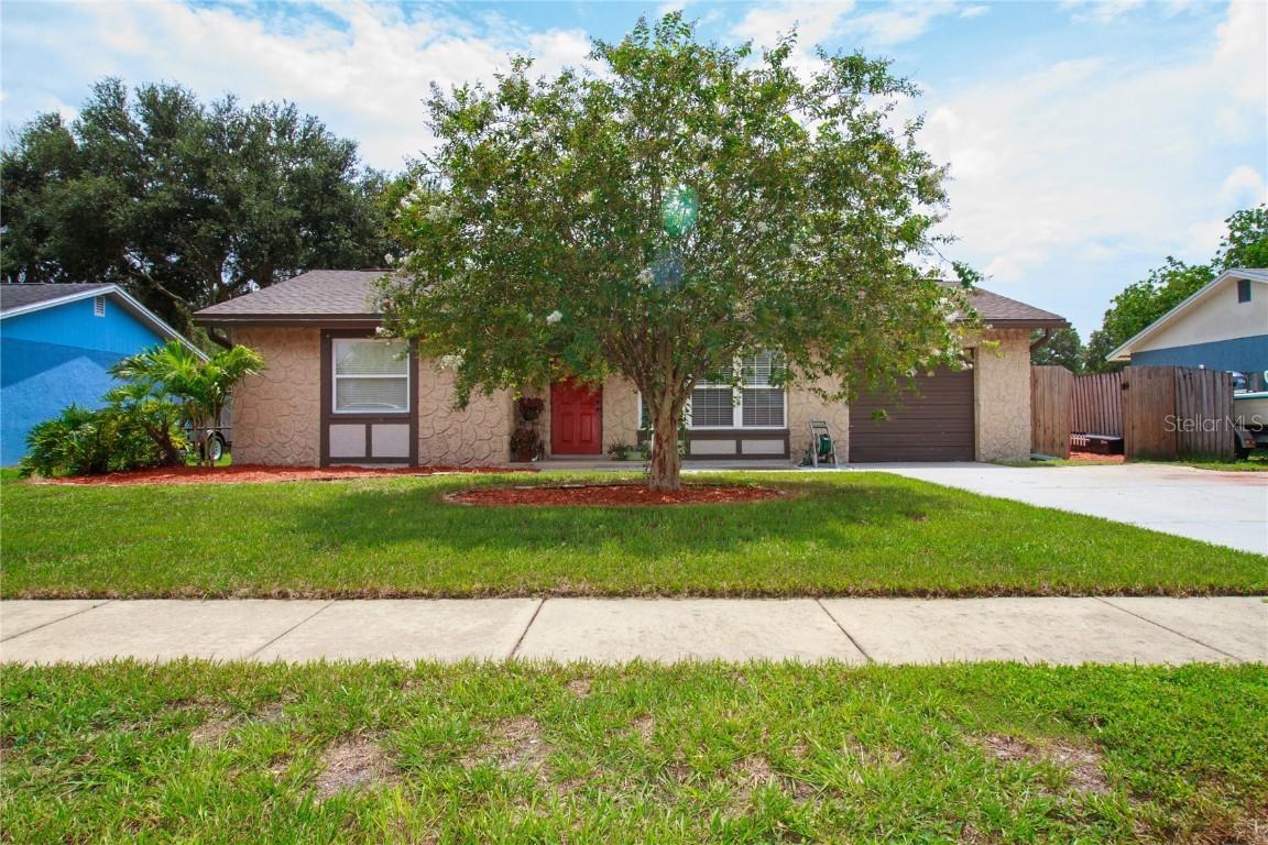 7966 Smoketree Cir., Largo, FL 33773