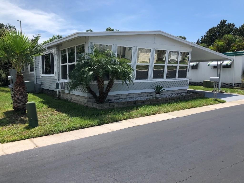 10314 S Lake Dr. #137, Largo, FL 33773