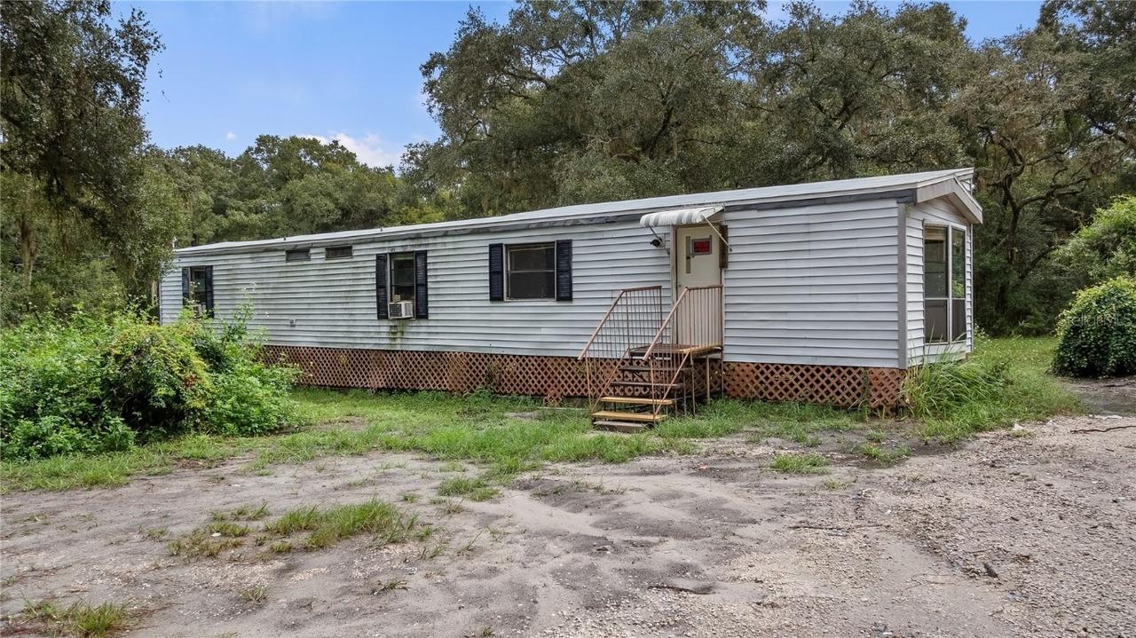 16376 Pointview Rd., Brooksville, FL 34601